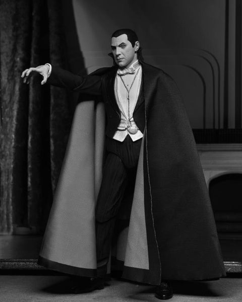 NECA Universal Monsters Ultimate Dracula (Carfax Abbey) – TFTOYS.CA