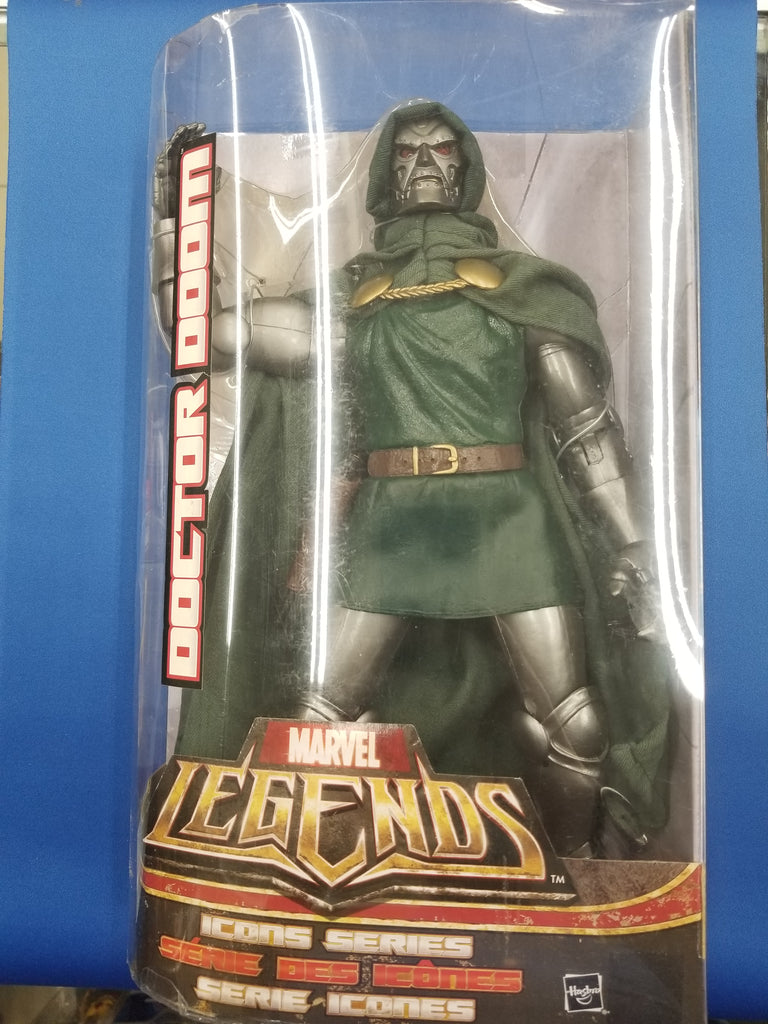 Marvel Legends Icons Doctor Doom
