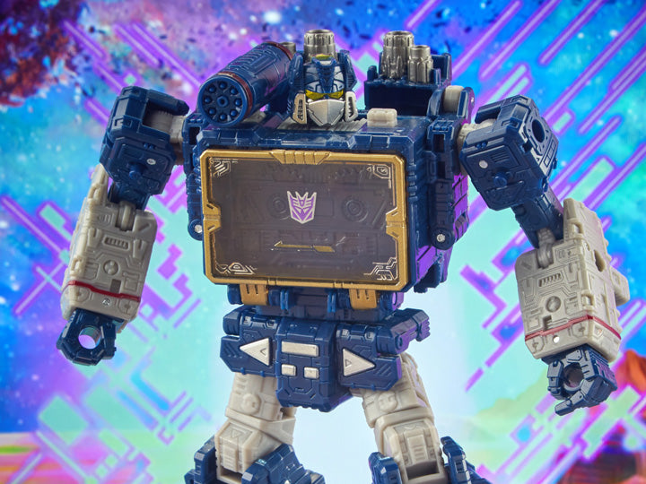 Transformers: Legacy Voyager Soundwave